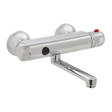 Lade das Bild in den Galerie-Viewer, SANELA SLU 25S Wand-Armatur, Aufputz, mit ThermostatMischer, Wasserzulaufspanne 50 mm, 24 V DC Netzbetrieb – Infrarot