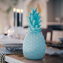 Lade das Bild in den Galerie-Viewer, Tischlampe / Leuchtobjekt Pinacolada türkis Außenleuchte Ananas mit Fernbedienung und Akku