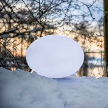 Lade das Bild in den Galerie-Viewer, Flatball Außenleuchte Schwimmleuchte mit Akku und App Control 35x27 cm