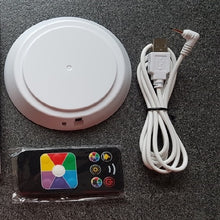 Lade das Bild in den Galerie-Viewer, Schwimmleuchte Duck Duck weiß LED Akku Fernbedienung 30 cm