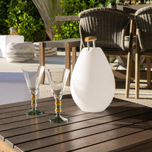 Lade das Bild in den Galerie-Viewer, Gartenleuchte kabellos " Vessel S" Außenleuchte tragbar