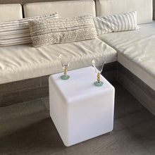 Lade das Bild in den Galerie-Viewer, Leuchtquader "Big Cube" kabellose Außenbeleuchtung Sitzwürfel Akku Lichtobjekt