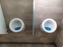 Lade das Bild in den Galerie-Viewer, SANELA SLP 82RZ Urinal WCA mit integrierter Radar - Spüleinheit und integriertem Trafo, 230 V AC (plug &amp; play) – Bluetoo
