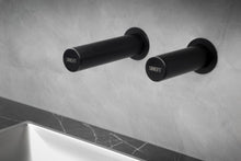 Lade das Bild in den Galerie-Viewer, SANELA SLZN 83EVR Automatischer schwarz Wandseifenspender aus Edelstahl mit 1 l Seifenbehälter, inkl. Montagerahmen SLR 
