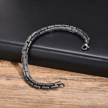 Lade das Bild in den Galerie-Viewer, Herrenarmband grau Edelstahl in Box
