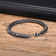 Lade das Bild in den Galerie-Viewer, Herrenarmband grau Edelstahl in Box
